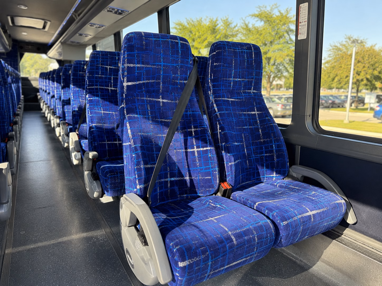 edinacharterbuscompany com makes it easy to book team travel for edina youth and high school sports