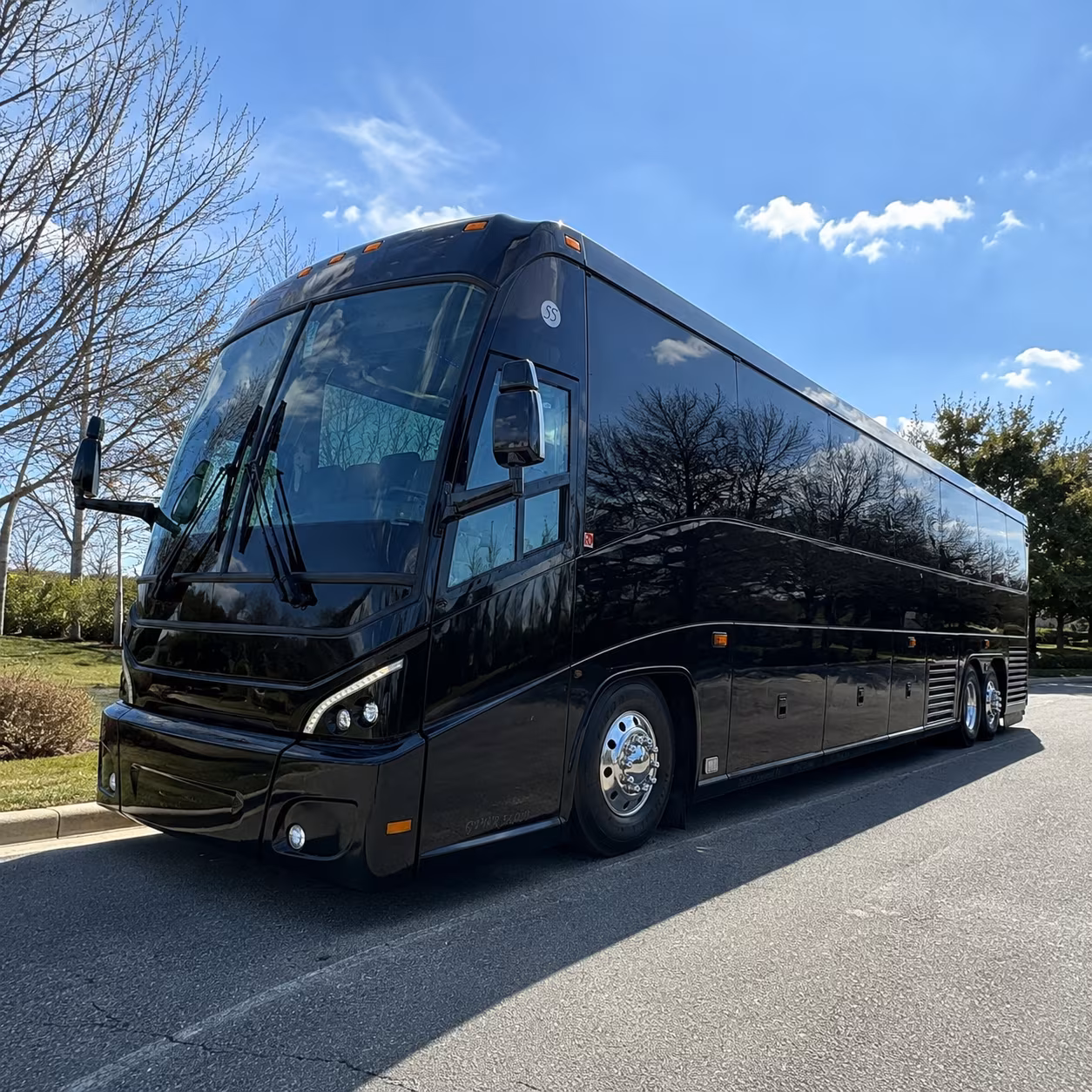 get a quote for your edina airport bus rental in under 30 seconds