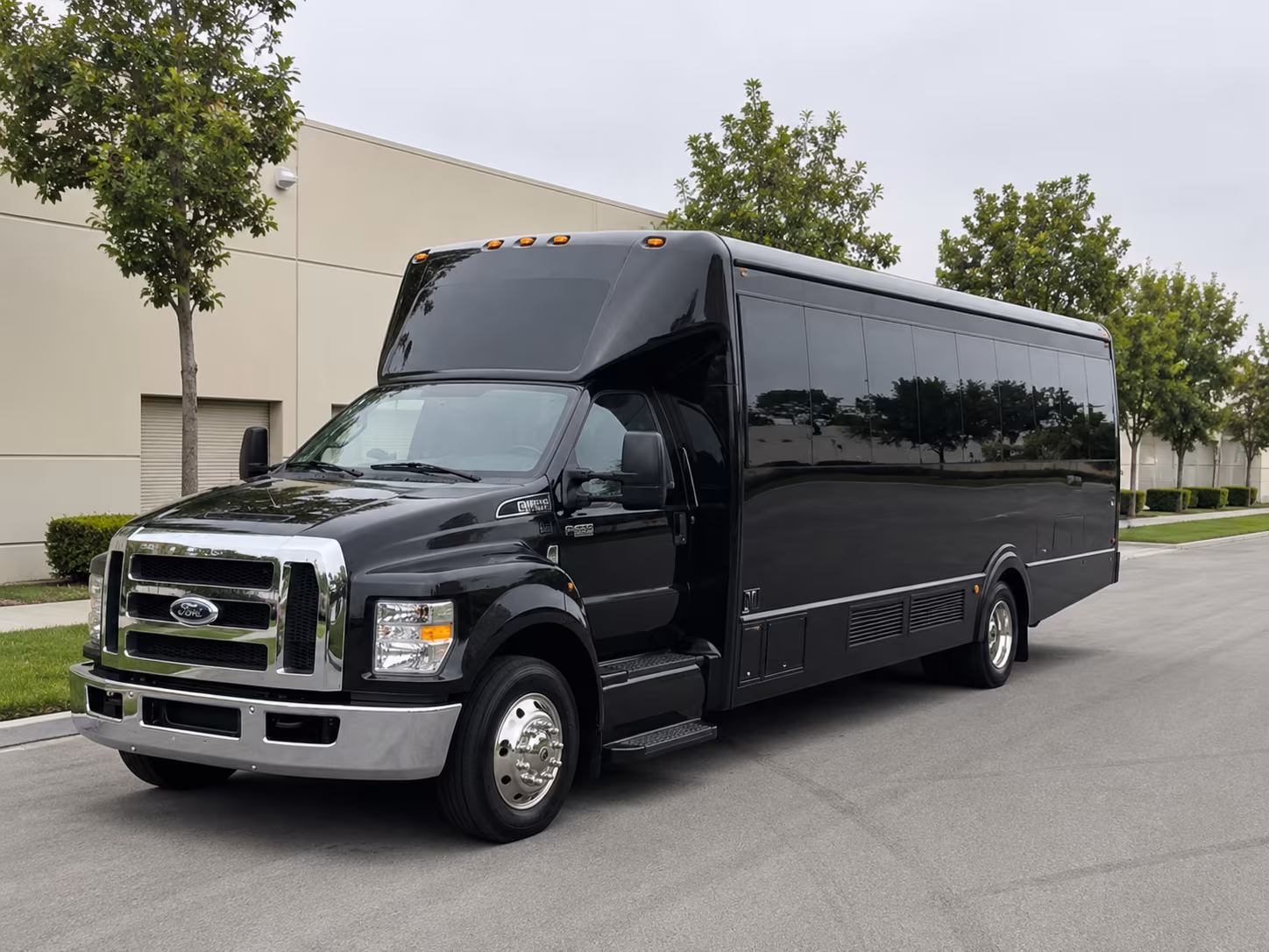 holiday party bus rental