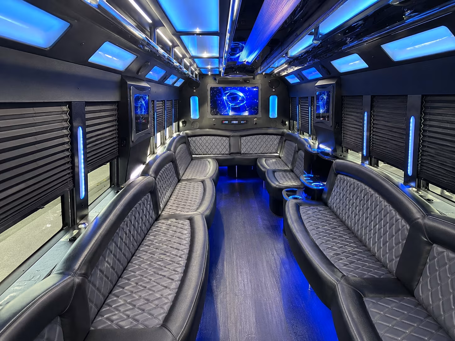 northeast minneapolis brewery crawl party bus rental